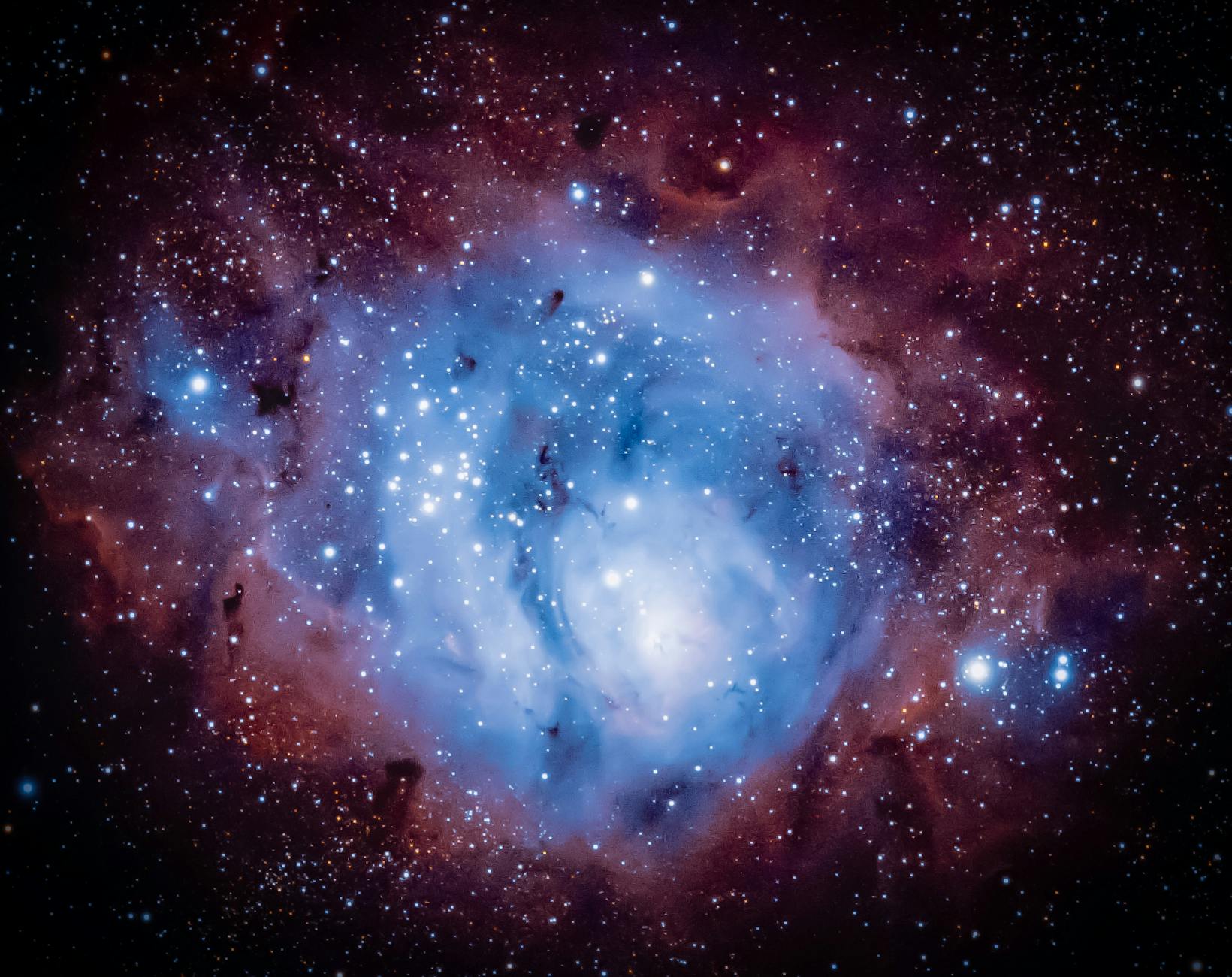 stunning image of lagoon nebula in deep space